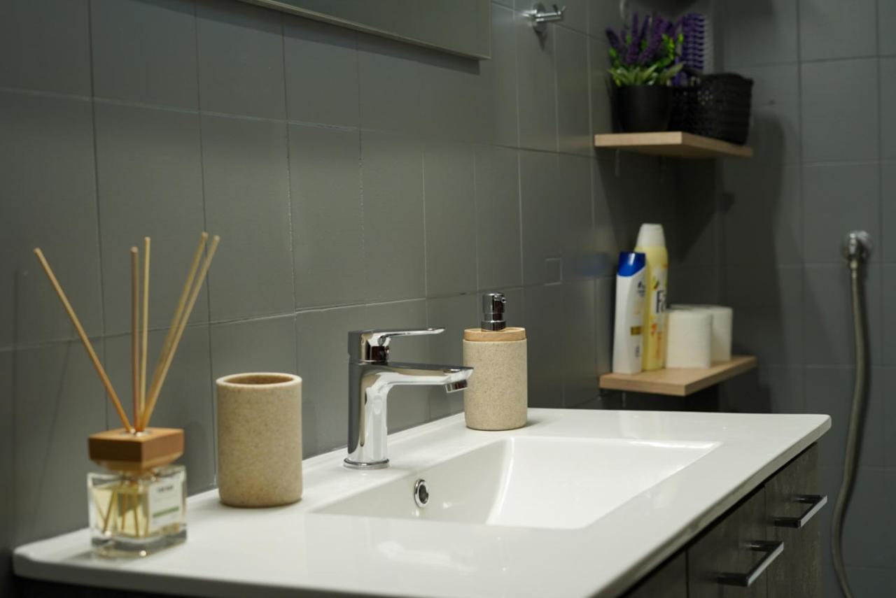 Arados Family Residence Kalampáka Ngoại thất bức ảnh