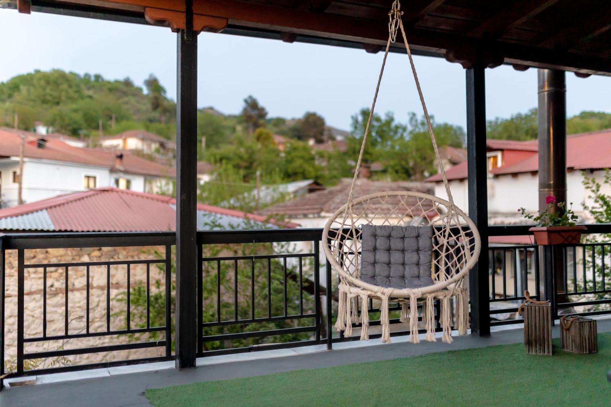 Arados Family Residence Kalampáka Ngoại thất bức ảnh