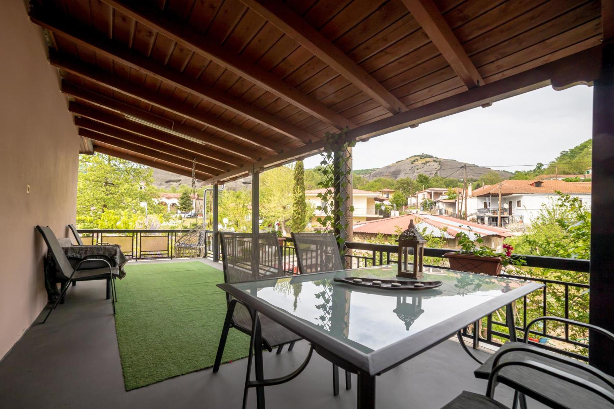 Arados Family Residence Kalampáka Ngoại thất bức ảnh